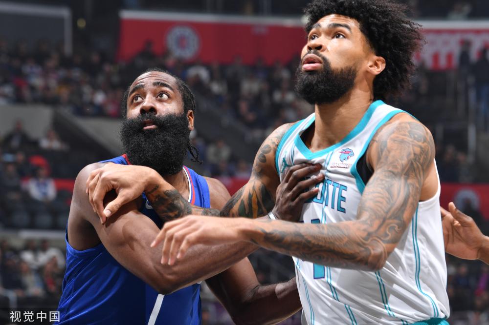 浓墨重彩的 浓墨重彩的