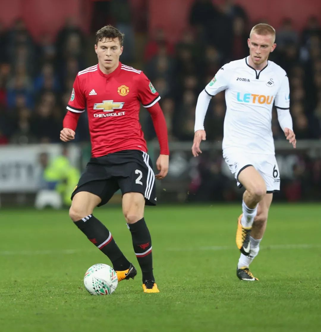 郑钦文：曾4点钟就起床训练，不把萨巴当做世界第一，做好自己.